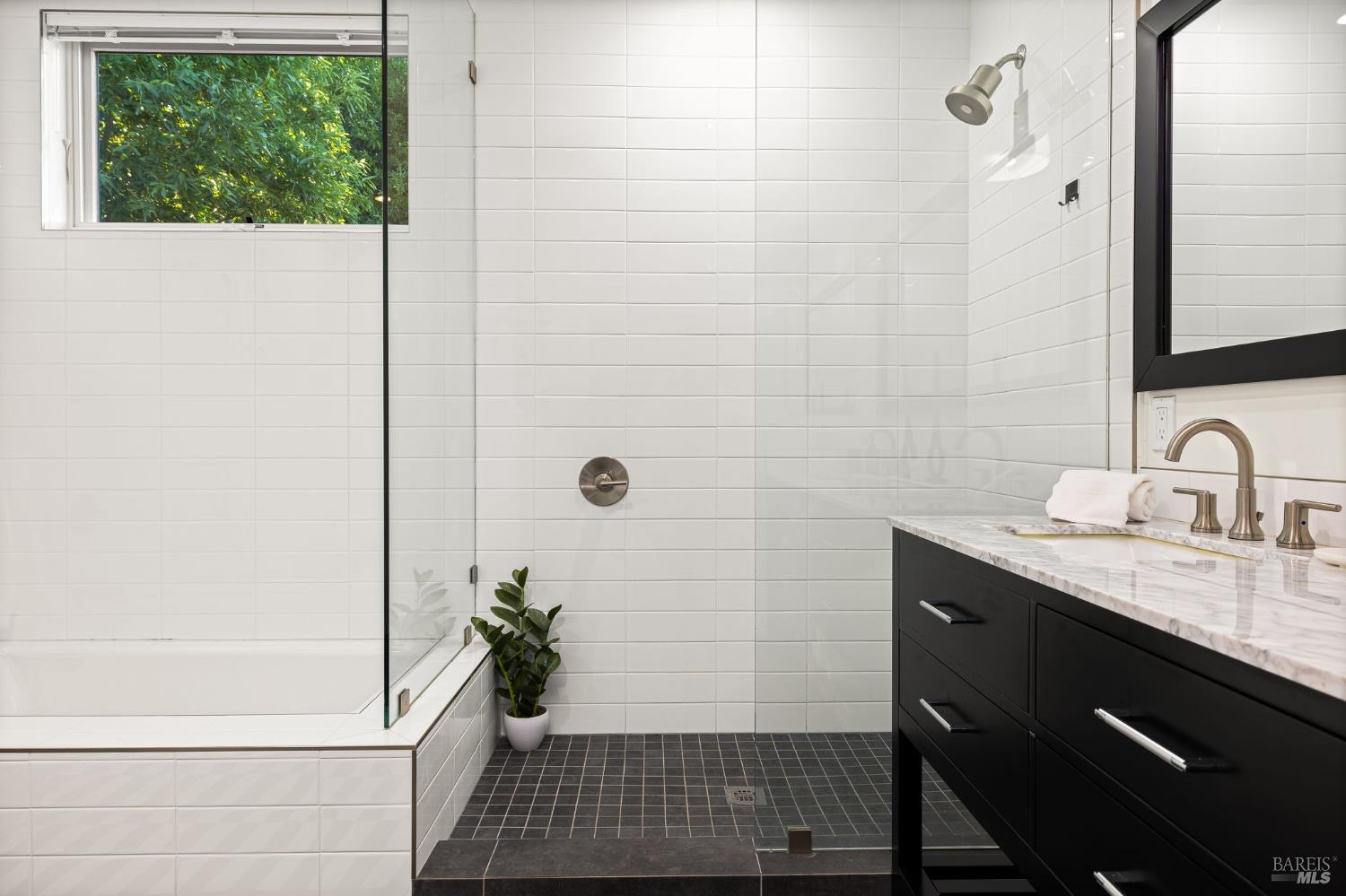 Detail Gallery Image 73 of 98 For 987 Mark West Springs Rd, Santa Rosa,  CA 95404 - 4 Beds | 4/4 Baths