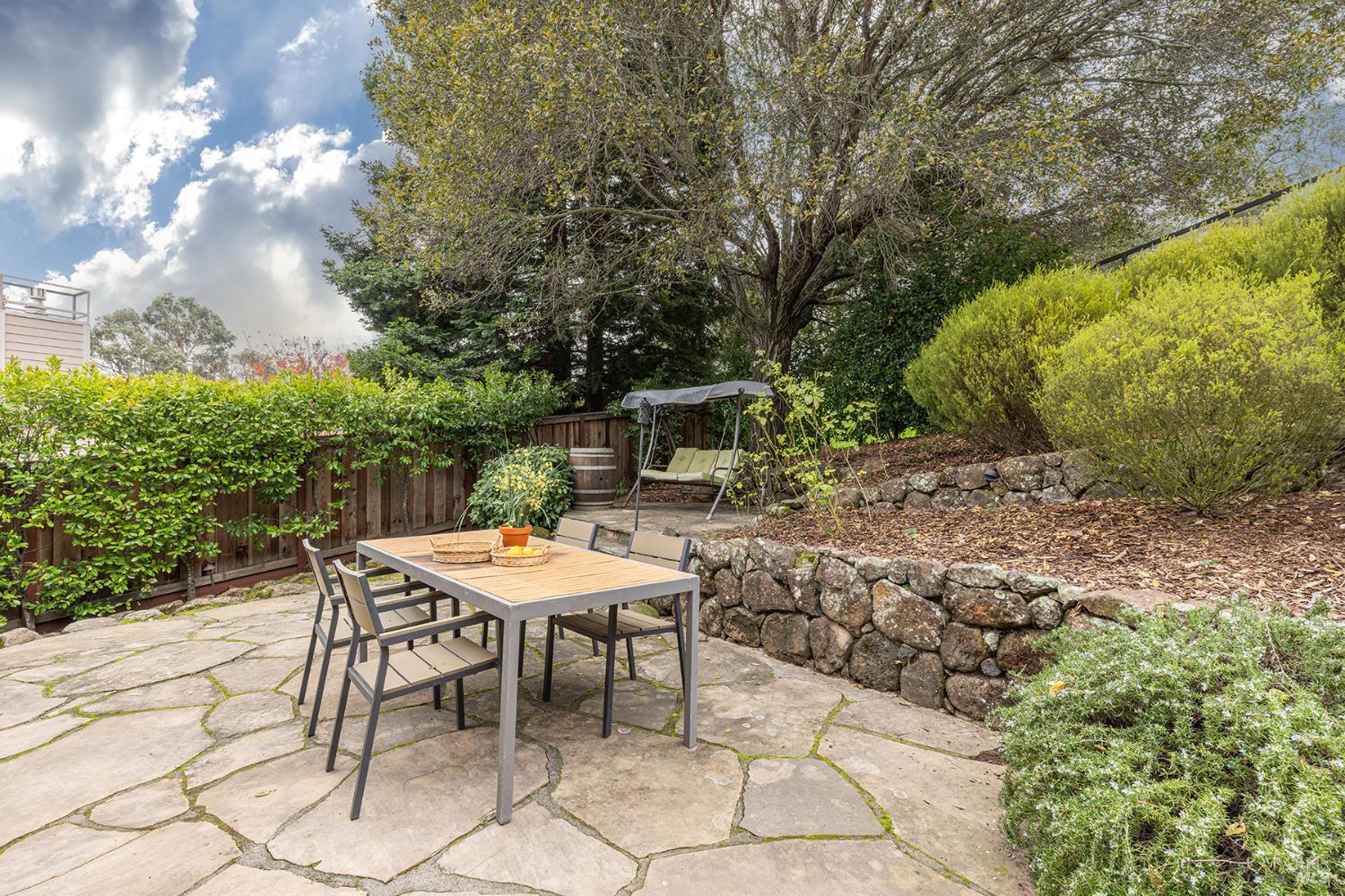 Detail Gallery Image 35 of 45 For 26 Clement Ct, Napa,  CA 94558 - 3 Beds | 2/1 Baths