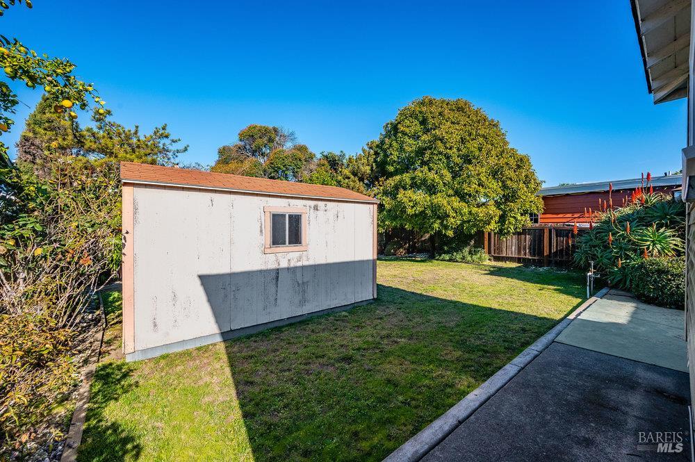 Detail Gallery Image 38 of 45 For 2211 Wilcox Ave, San Pablo,  CA 94806 - 3 Beds | 1/1 Baths