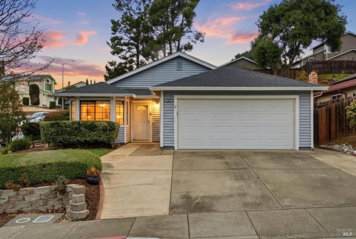 Front Image Thumbnail for BA325102119