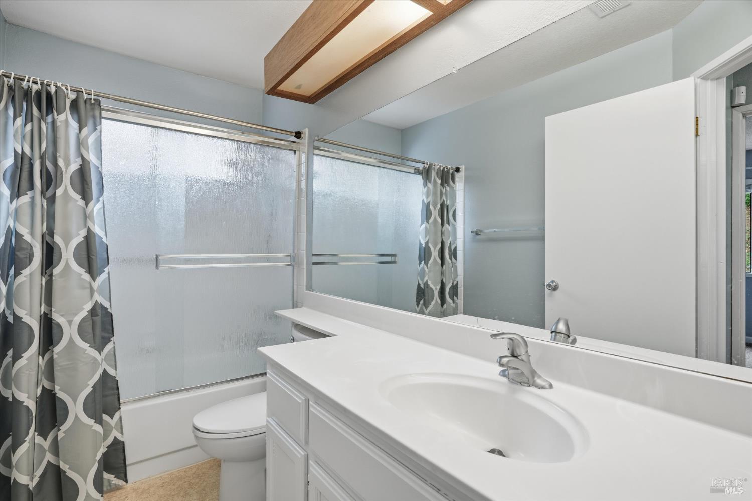 Detail Gallery Image 17 of 23 For 705 Starfish Dr, Vallejo,  CA 94591 - 3 Beds | 2 Baths