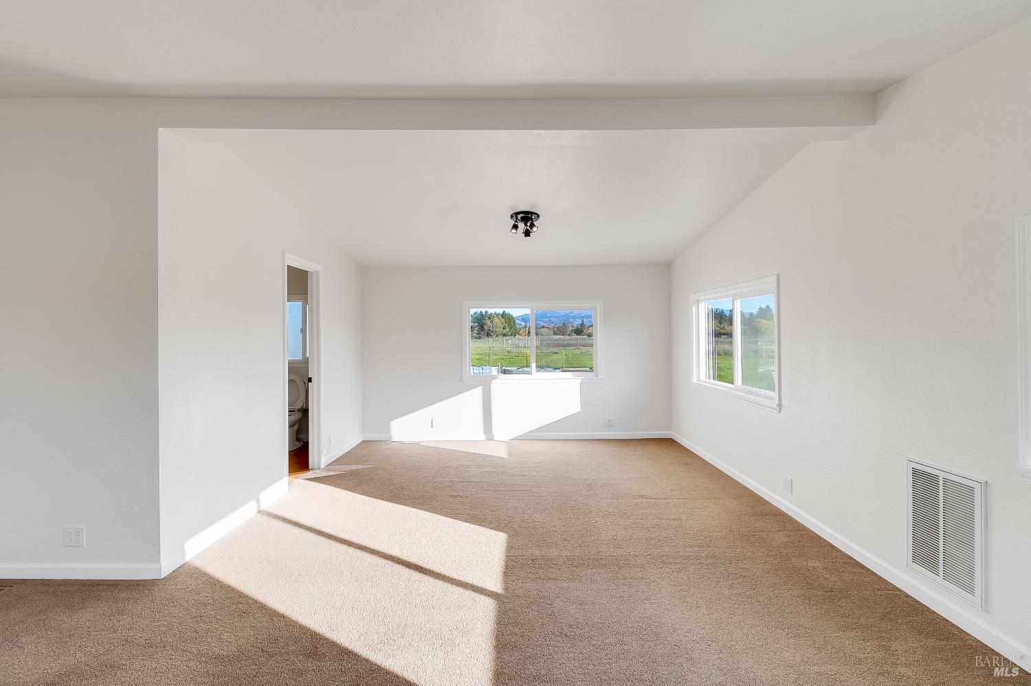 Detail Gallery Image 34 of 55 For 376 Horn Ave, Santa Rosa,  CA 95407 - 2 Beds | 1/1 Baths