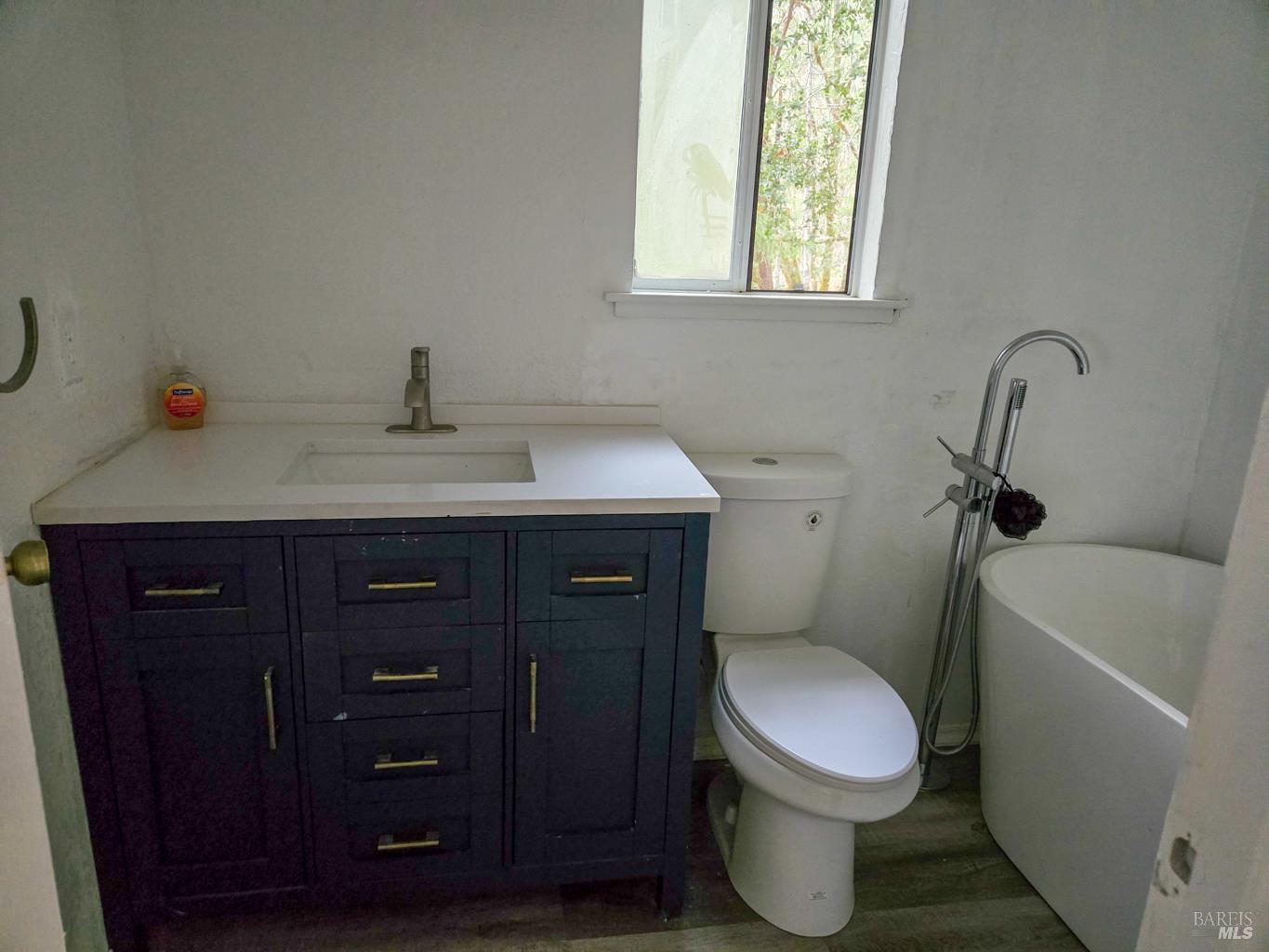 Detail Gallery Image 19 of 35 For 1946 Lupine Way, Willits,  CA 95490 - 2 Beds | 2 Baths