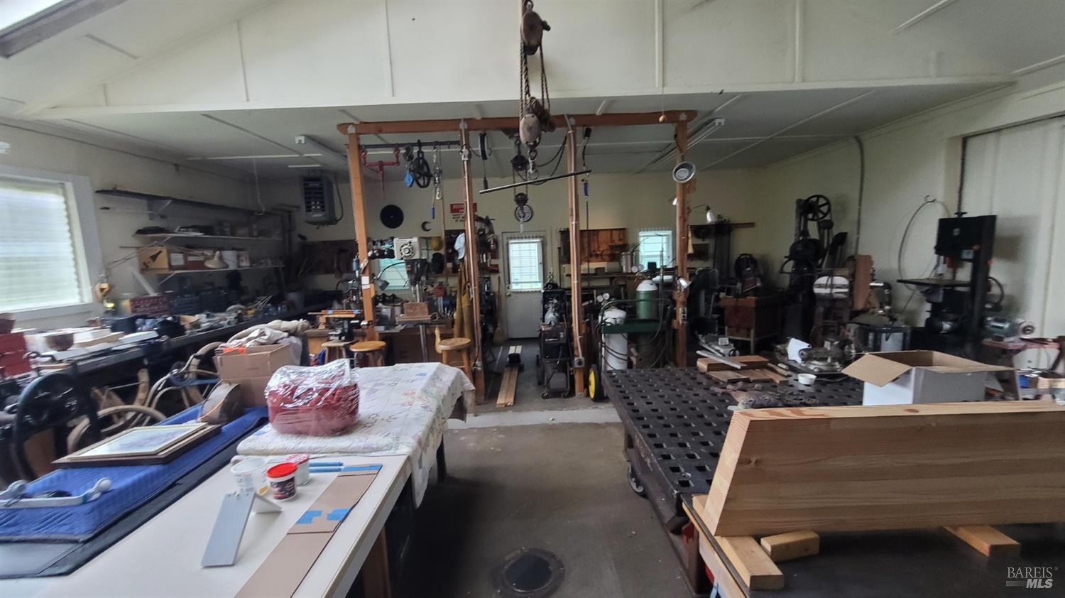 Detail Gallery Image 31 of 40 For 12060 Hwy 116 Hwy, Guerneville,  CA 95446 - 2 Beds | 1 Baths