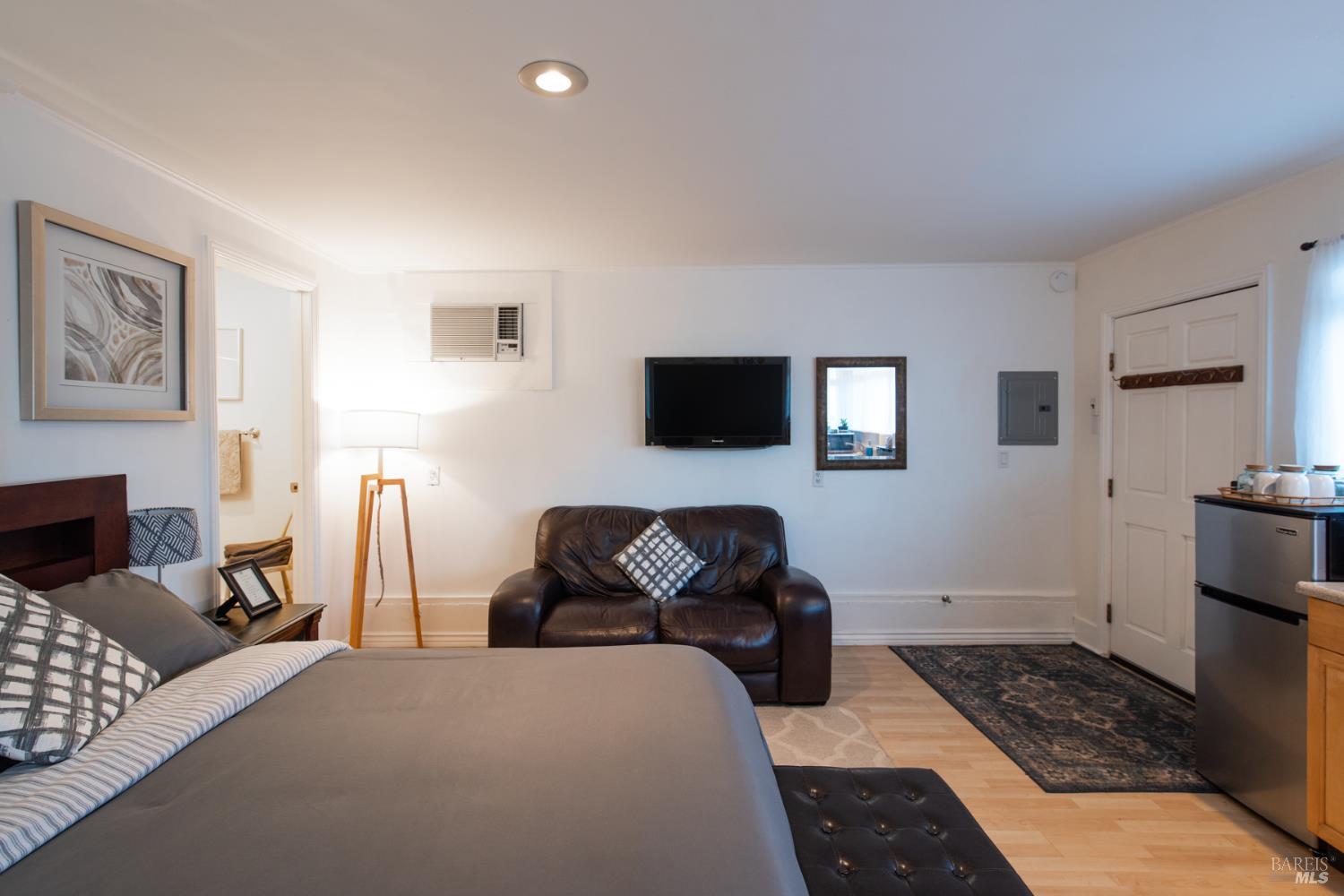 Detail Gallery Image 74 of 76 For 22855 Chianti Rd, Geyserville,  CA 95441 - – Beds | – Baths