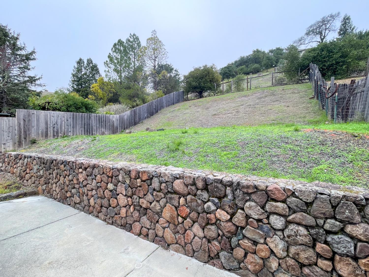 Detail Gallery Image 17 of 47 For 28 Shannon Ct, Novato,  CA 94949 - 4 Beds | 2 Baths