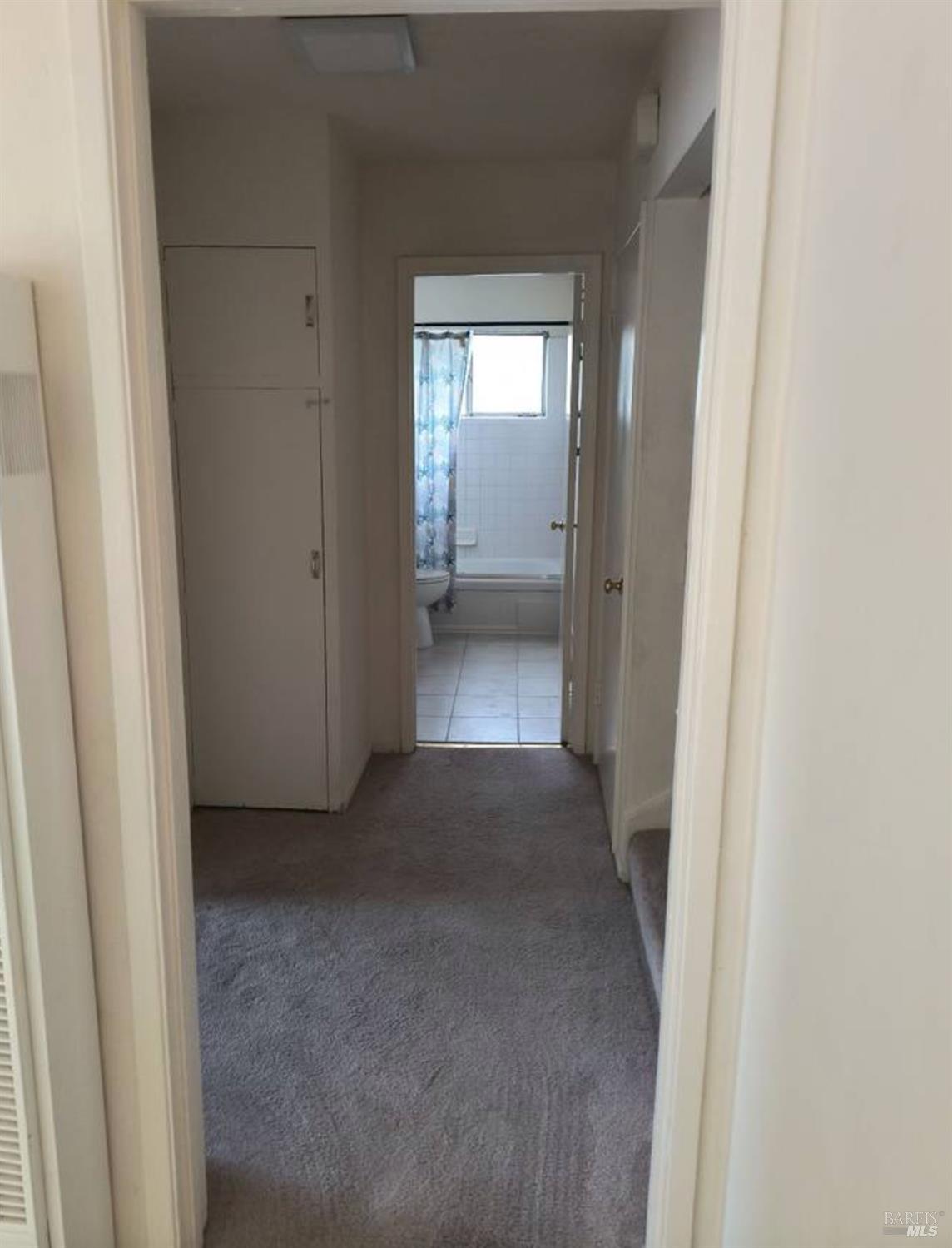 Detail Gallery Image 5 of 11 For 1308 Kaehler St #1319,  Novato,  CA 94945 - 4 Beds | 2 Baths