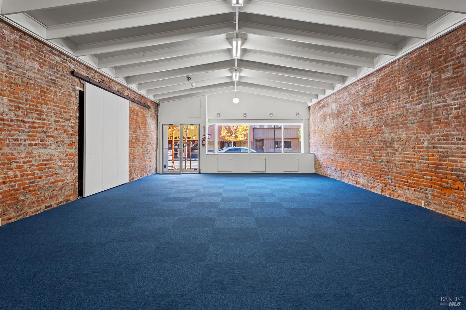 Detail Gallery Image 4 of 11 For 252 N State St, Ukiah,  CA 95482 - – Beds | – Baths