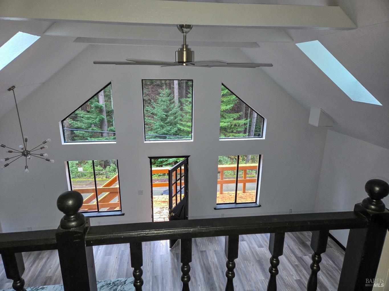 Detail Gallery Image 14 of 35 For 1946 Lupine Way, Willits,  CA 95490 - 2 Beds | 2 Baths