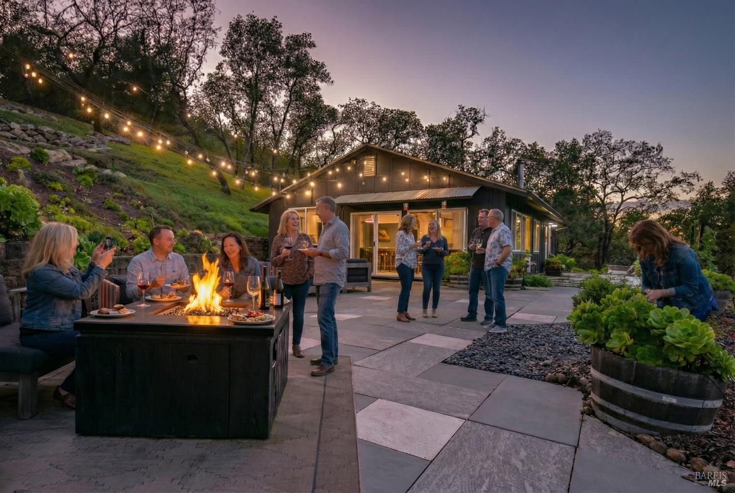 Detail Gallery Image 26 of 76 For 22855 Chianti Rd, Geyserville,  CA 95441 - – Beds | – Baths