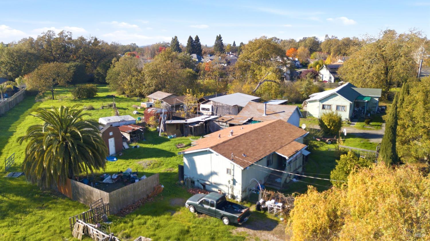 Detail Gallery Image 14 of 16 For 6283 Old Redwood Hwy, Santa Rosa,  CA 95403 - 4 Beds | 3 Baths