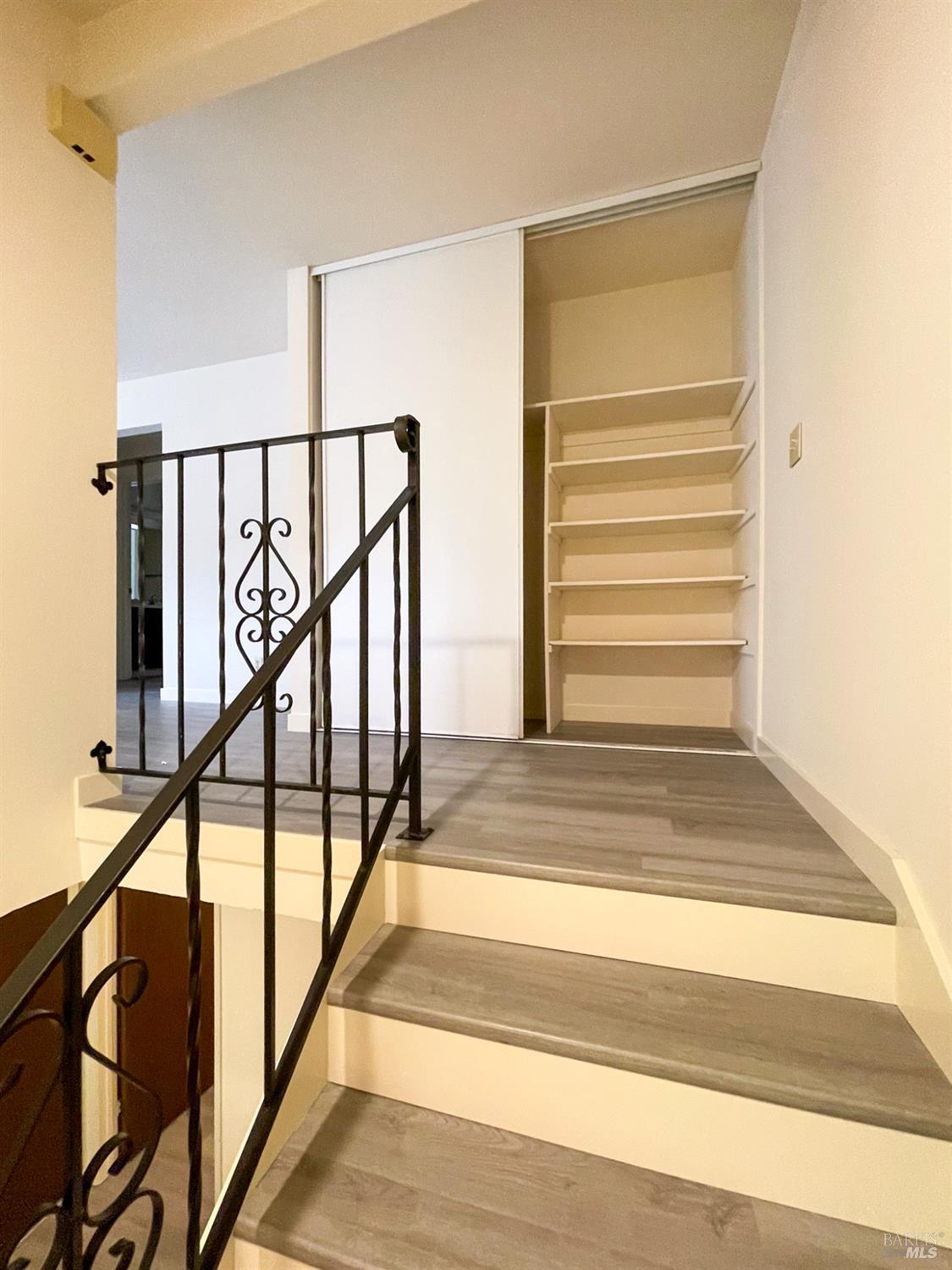 Detail Gallery Image 24 of 47 For 28 Shannon Ct, Novato,  CA 94949 - 4 Beds | 2 Baths