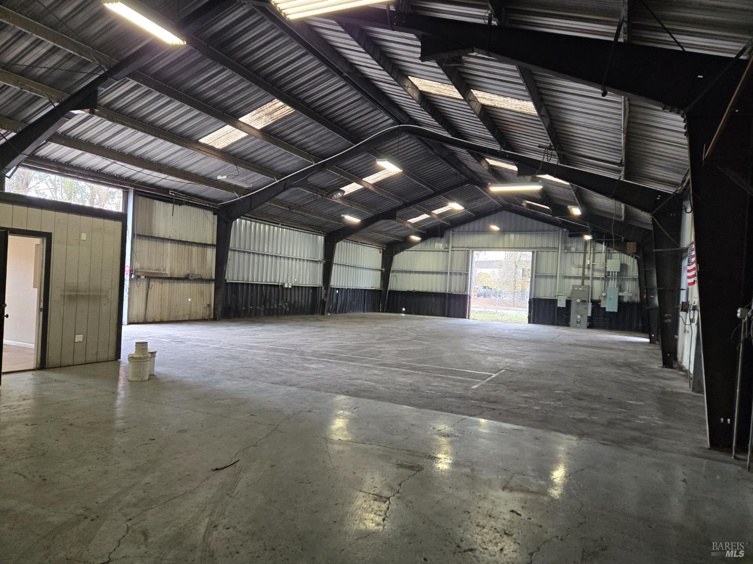 Detail Gallery Image 2 of 11 For 141 Helman Ln, Cotati,  CA 94931 - – Beds | – Baths