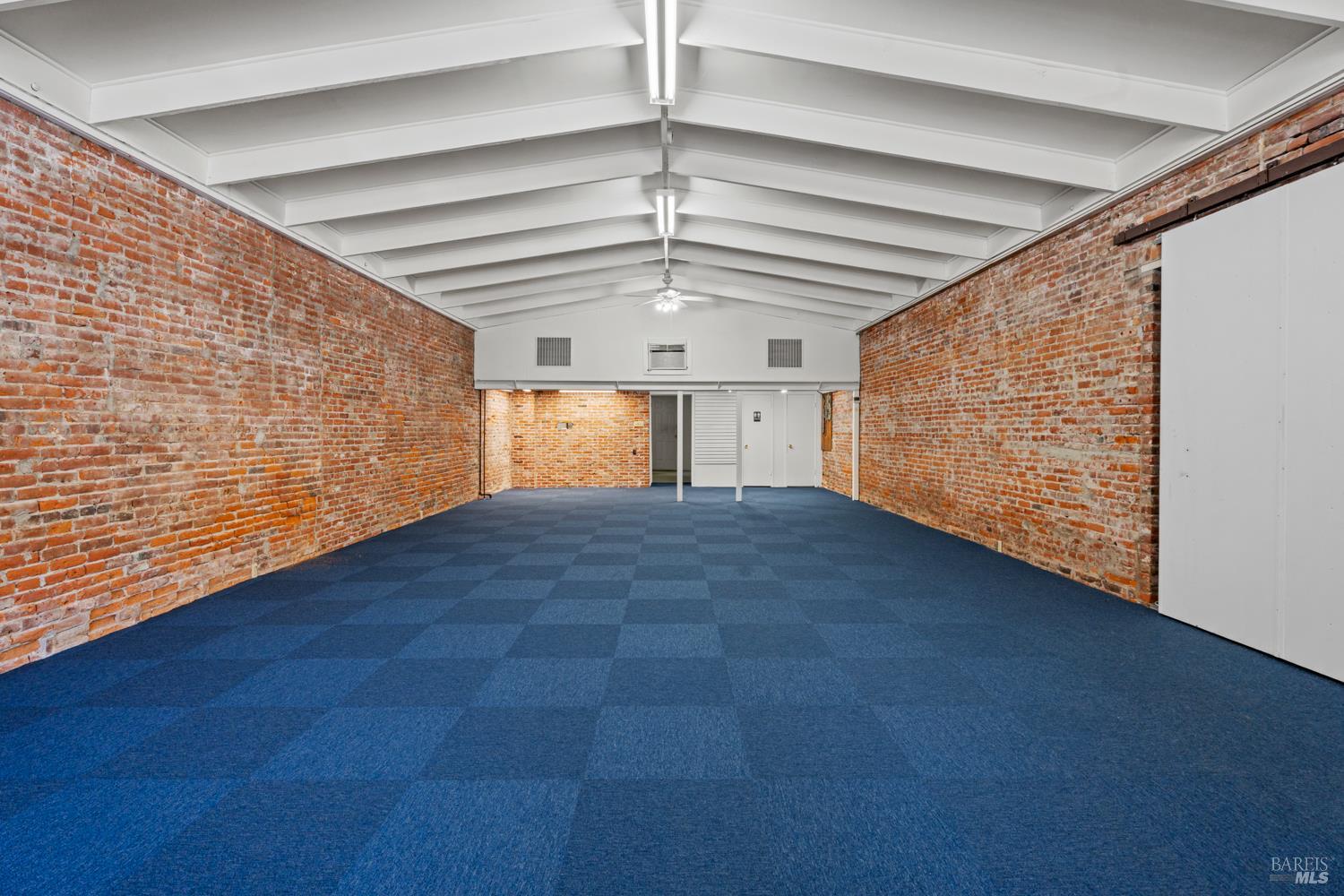 Detail Gallery Image 7 of 11 For 252 N State St, Ukiah,  CA 95482 - – Beds | – Baths