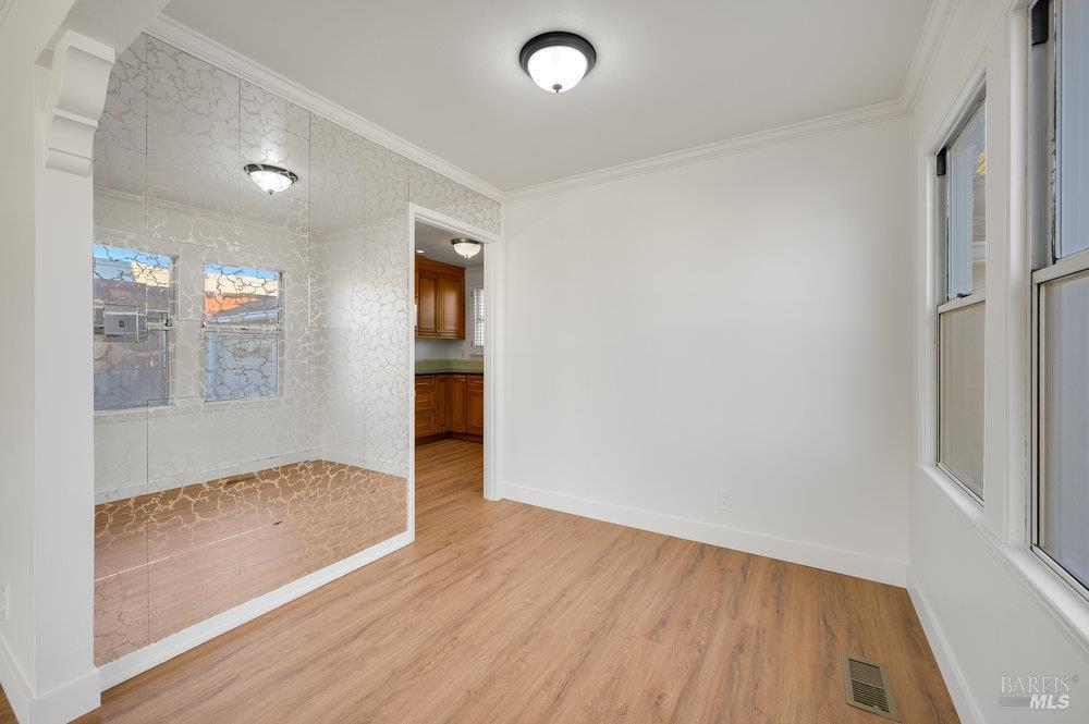 Detail Gallery Image 10 of 45 For 2211 Wilcox Ave, San Pablo,  CA 94806 - 3 Beds | 1/1 Baths