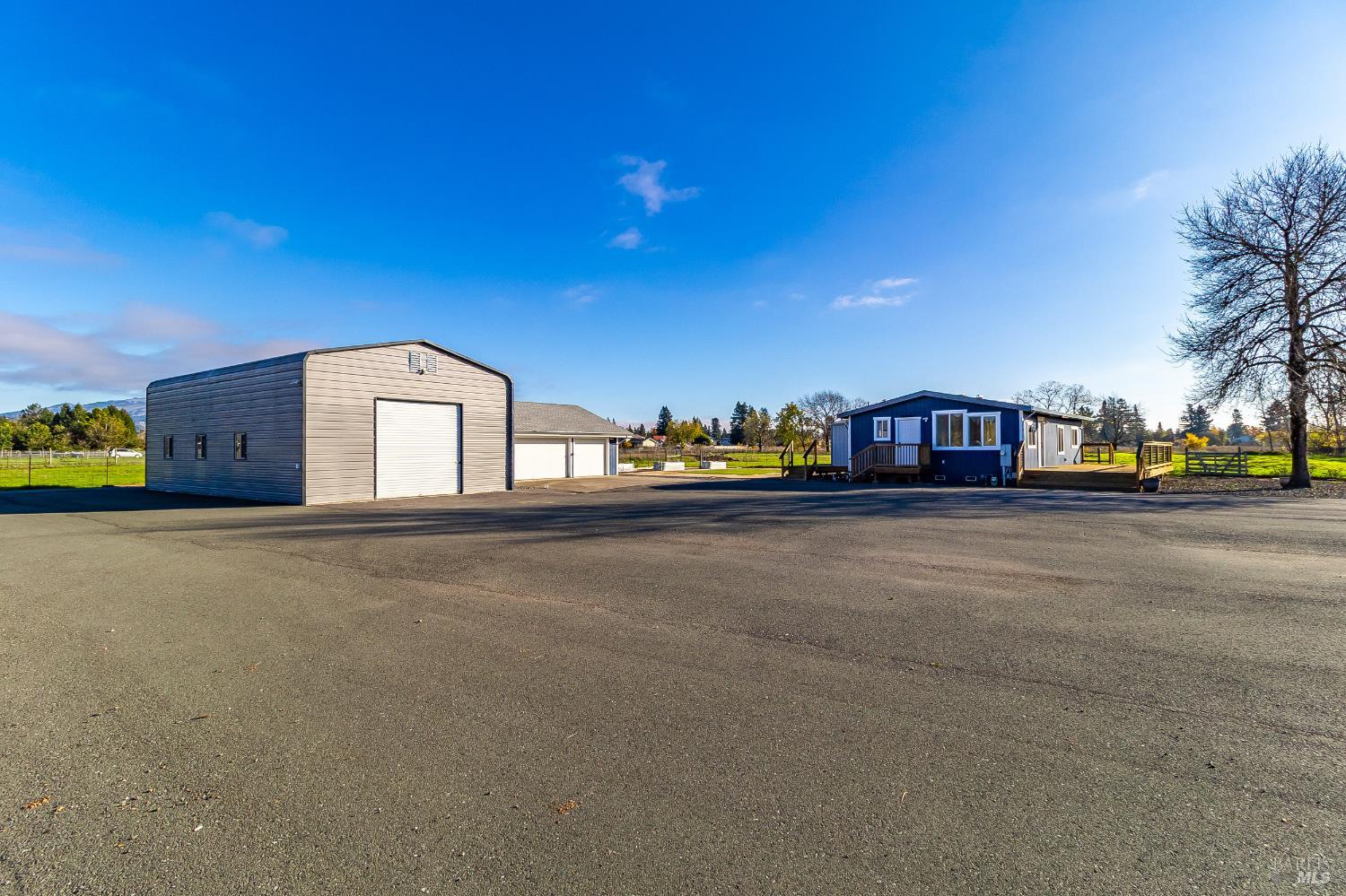 Detail Gallery Image 10 of 55 For 376 Horn Ave, Santa Rosa,  CA 95407 - 2 Beds | 1/1 Baths