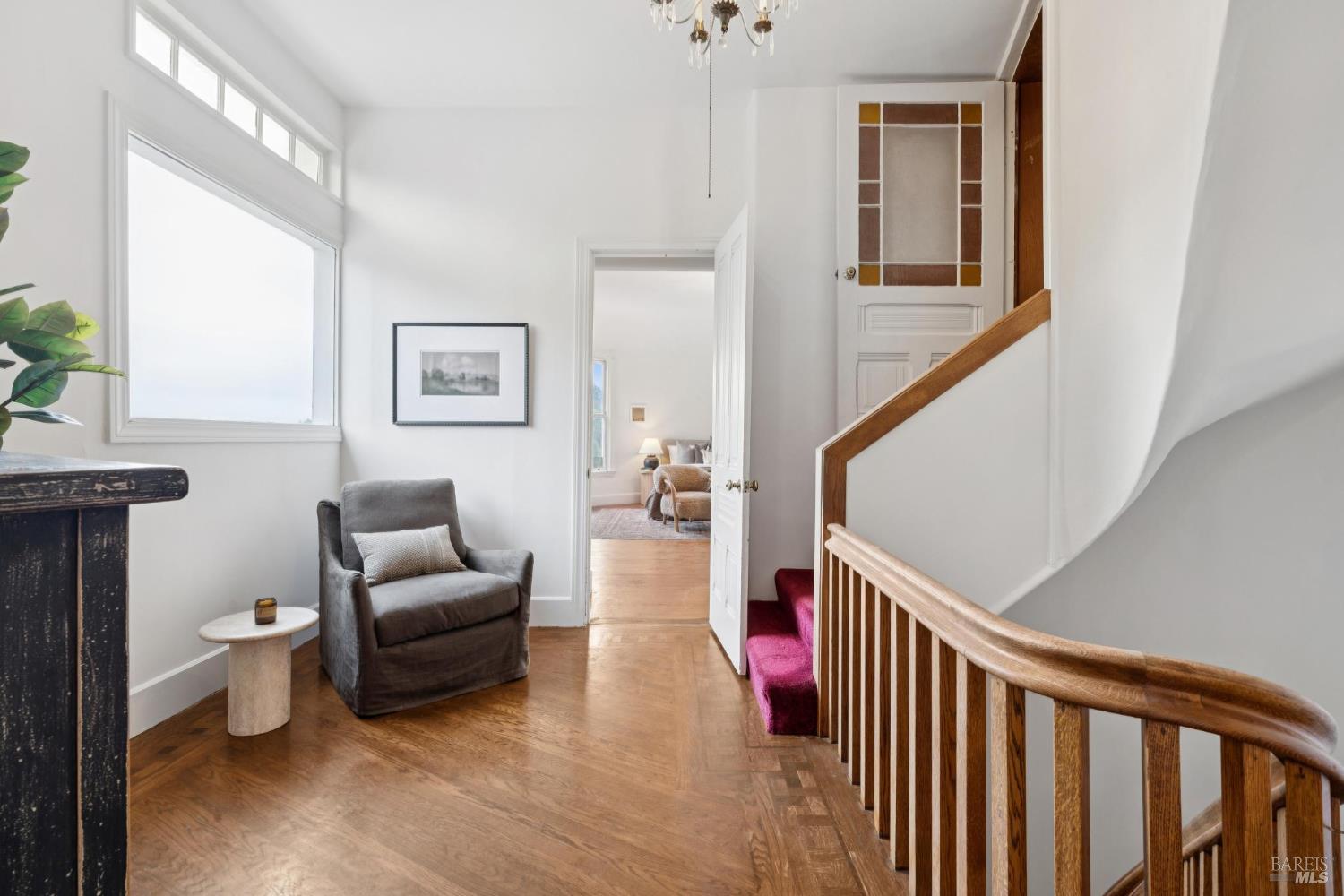 Detail Gallery Image 7 of 35 For 15 Tamalpais Ave, Mill Valley,  CA 94941 - 5 Beds | 2/1 Baths