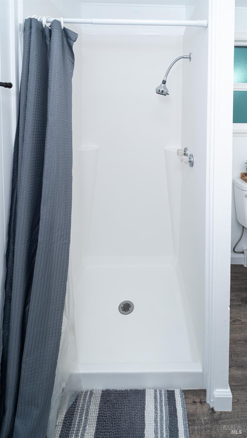 Detail Gallery Image 39 of 53 For 401 Frisbie Ave, Santa Rosa,  CA 95407 - 3 Beds | 2 Baths