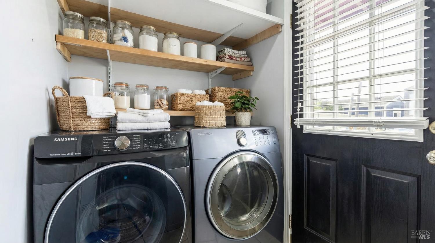 Detail Gallery Image 21 of 35 For 2963 Santa Rosa Ave C6, Santa Rosa,  CA 95407 - 3 Beds | 2 Baths