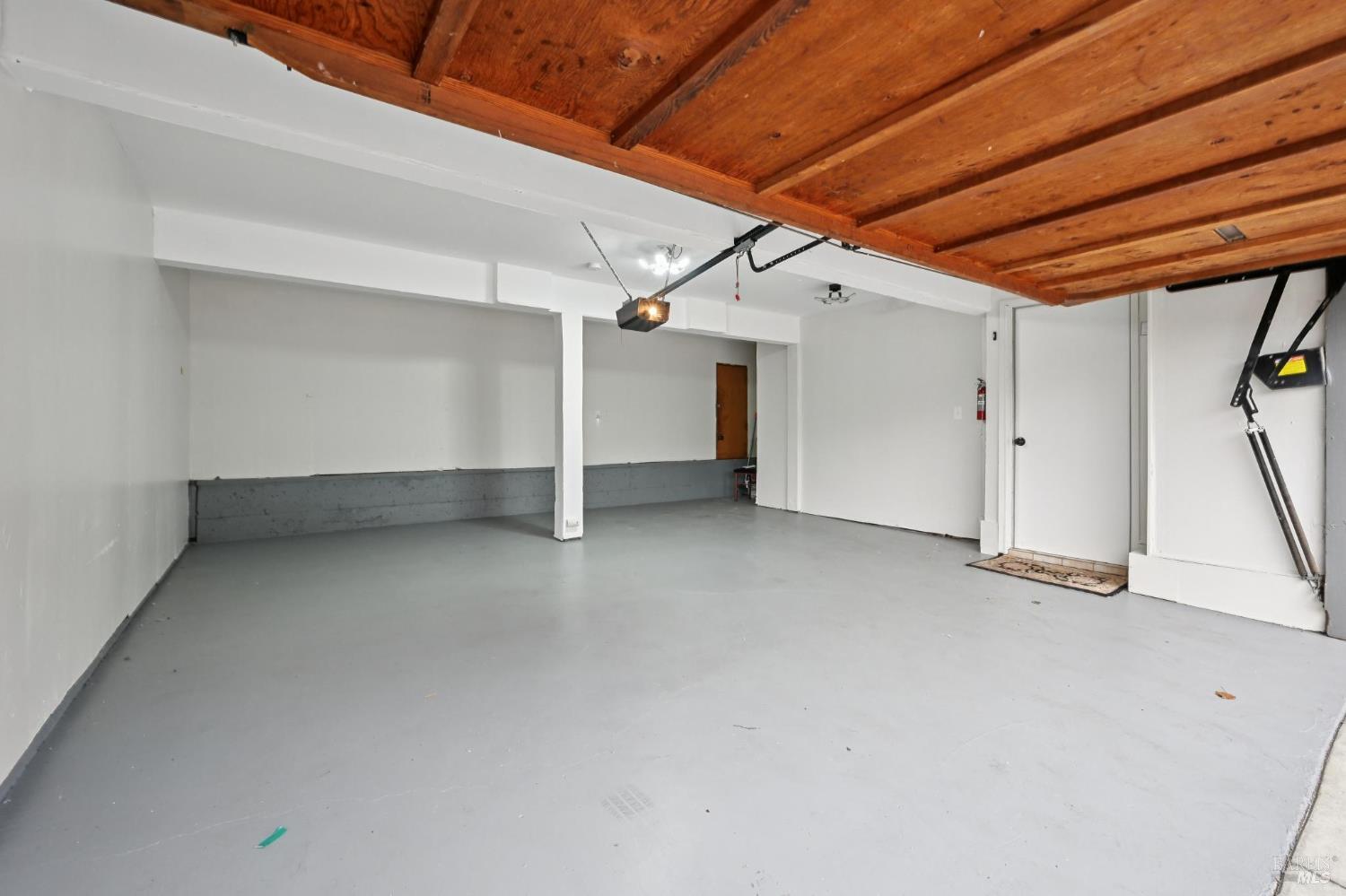 Detail Gallery Image 20 of 21 For 405 Sylvia Way, San Rafael,  CA 94903 - 3 Beds | 2/1 Baths