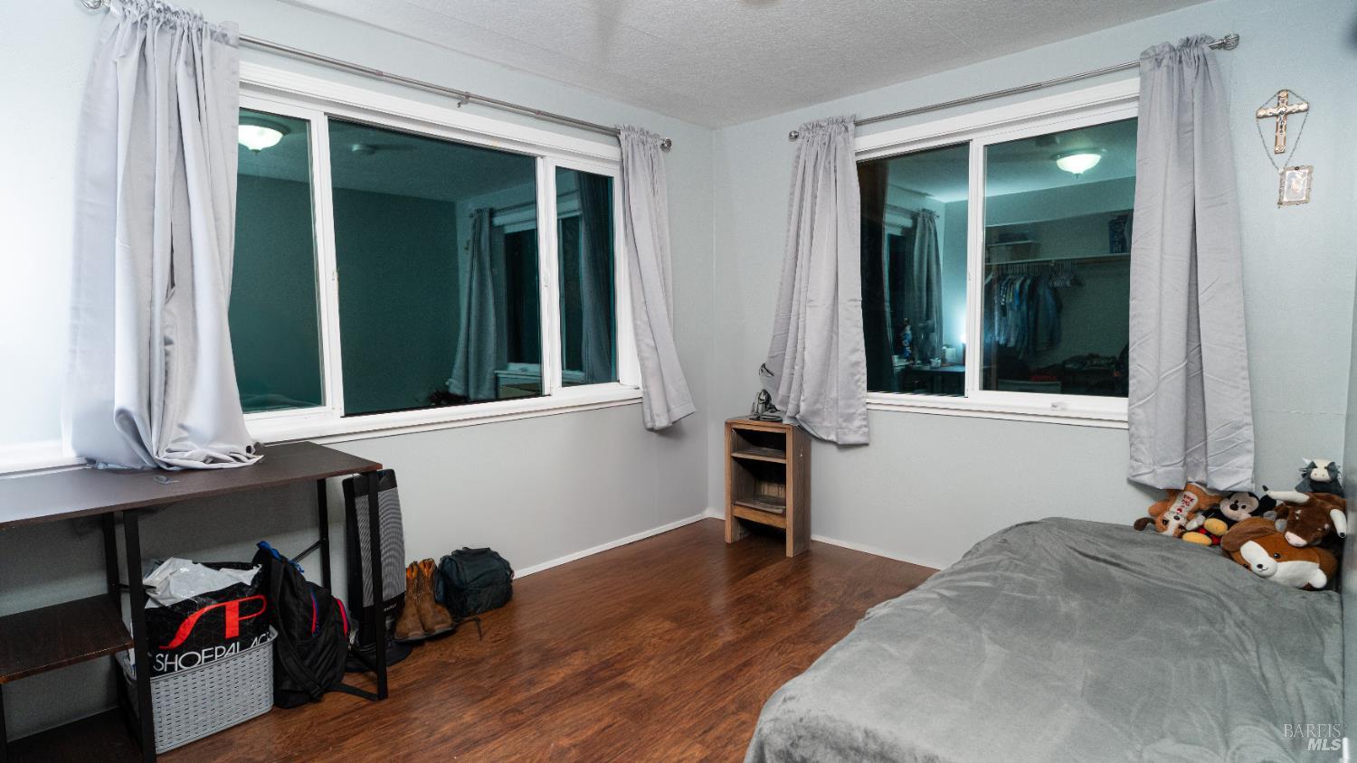 Detail Gallery Image 23 of 53 For 401 Frisbie Ave, Santa Rosa,  CA 95407 - 3 Beds | 2 Baths