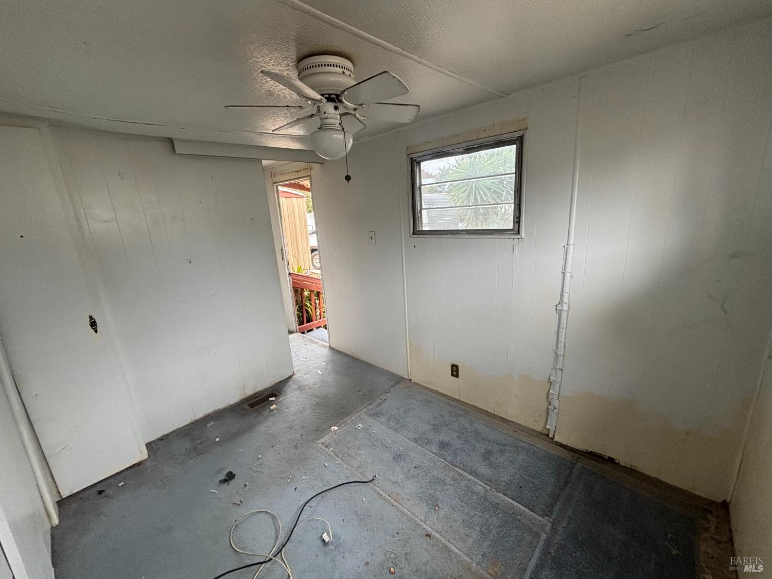 Detail Gallery Image 6 of 12 For 1427 W Texas St B 07, Fairfield,  CA 94533 - 1 Beds | 1 Baths