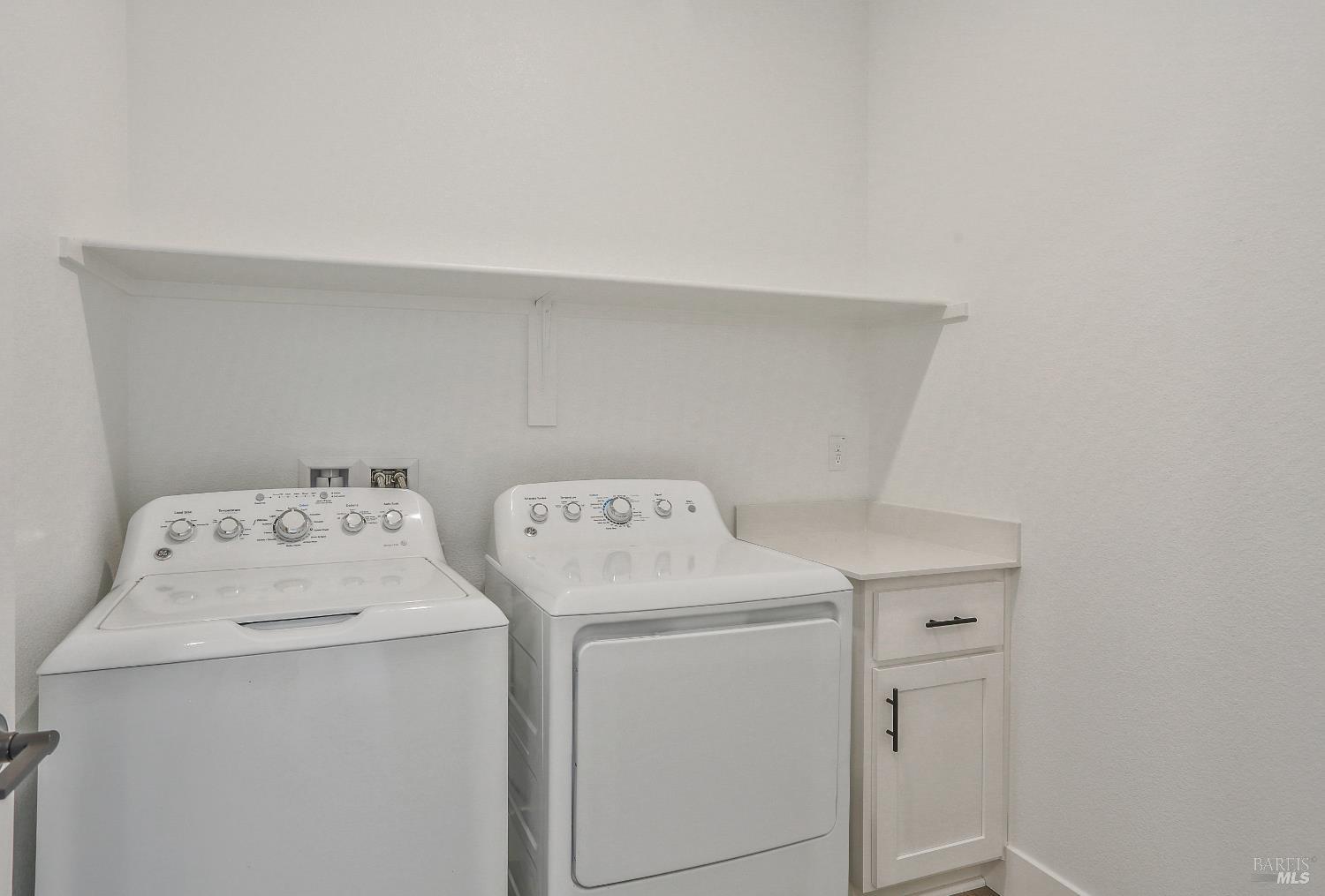 Detail Gallery Image 32 of 35 For 519 Leveler Dr, Vacaville,  CA 95687 - 4 Beds | 3 Baths