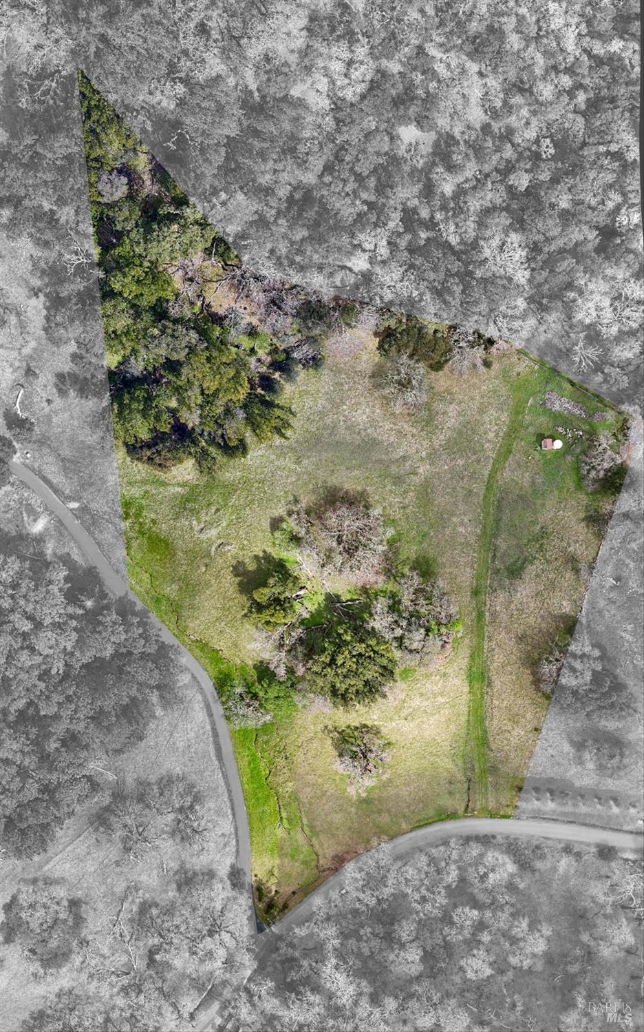 Detail Gallery Image 15 of 19 For 6080 Grove St, Sonoma,  CA 95476 - – Beds | – Baths