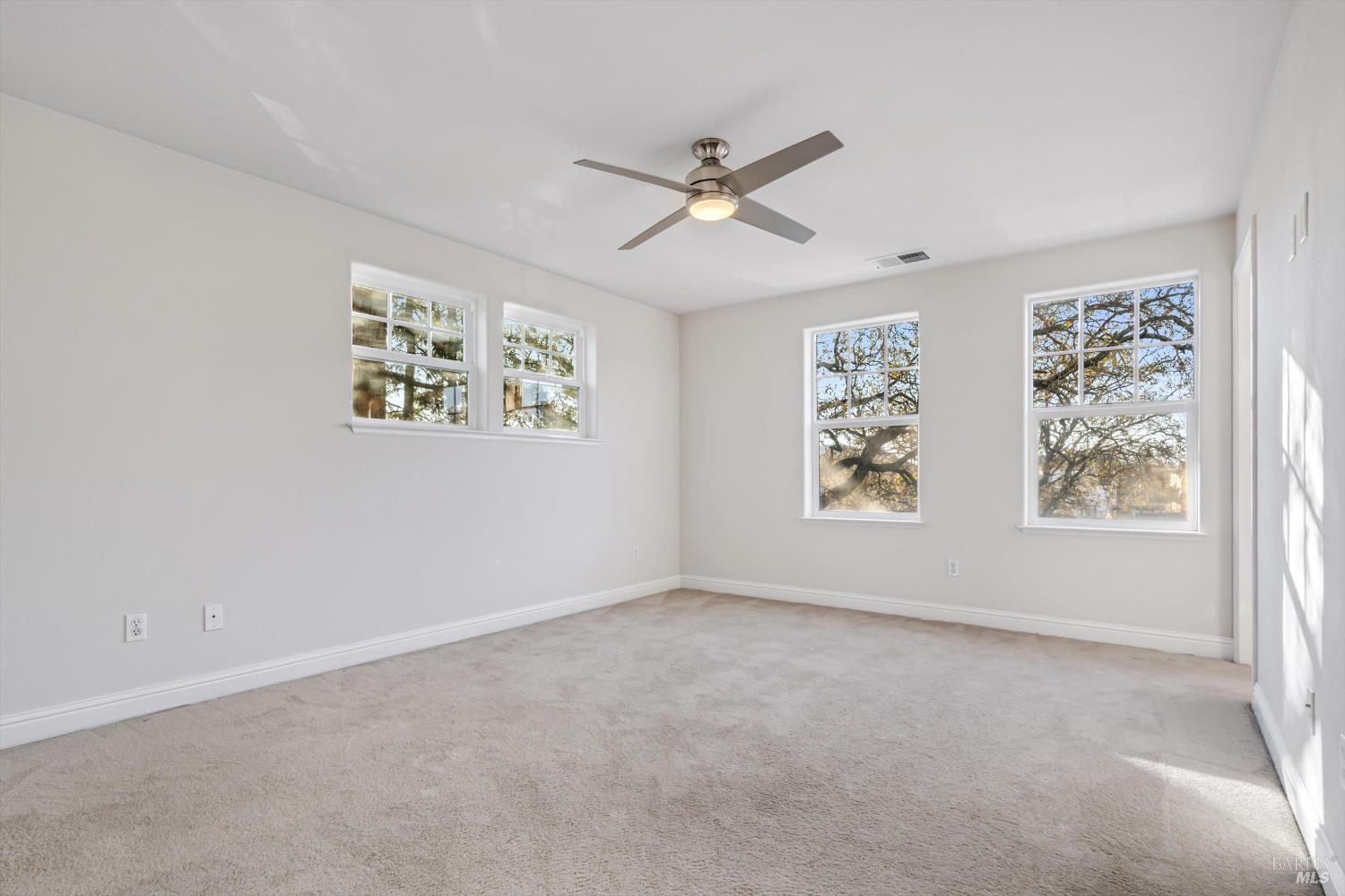 Detail Gallery Image 18 of 28 For 772 Mcclelland Dr, Windsor,  CA 95492 - 3 Beds | 2/1 Baths