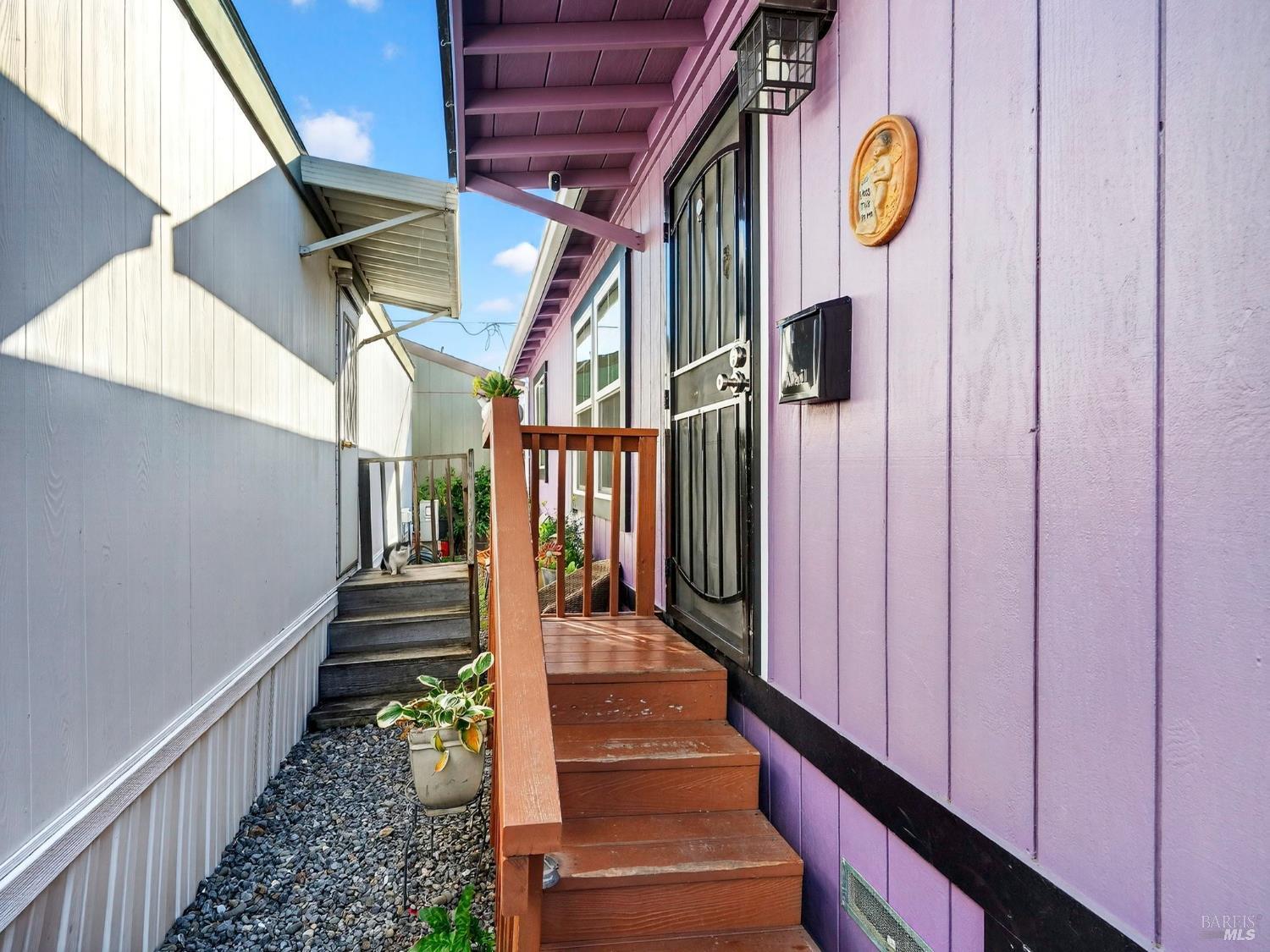 Detail Gallery Image 5 of 35 For 2963 Santa Rosa Ave C6, Santa Rosa,  CA 95407 - 3 Beds | 2 Baths