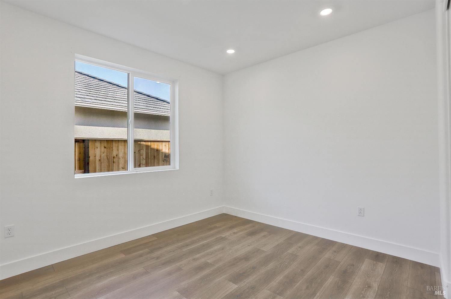 Detail Gallery Image 23 of 35 For 519 Leveler Dr, Vacaville,  CA 95687 - 4 Beds | 3 Baths