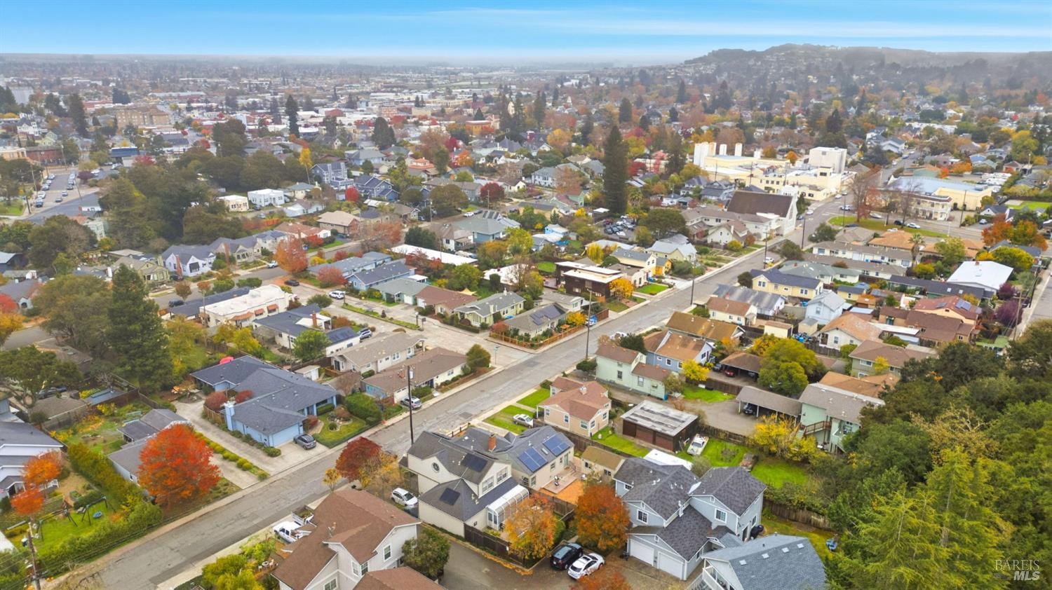 Detail Gallery Image 39 of 43 For 605 Baker St, Petaluma,  CA 94952 - 2 Beds | 1/1 Baths