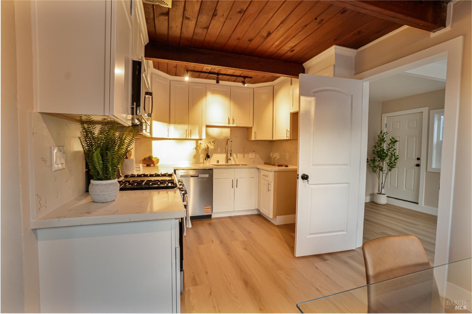 Detail Gallery Image 13 of 29 For Address Is Not Disclosed, San Pablo,  CA 94806 - 3 Beds | 1 Baths