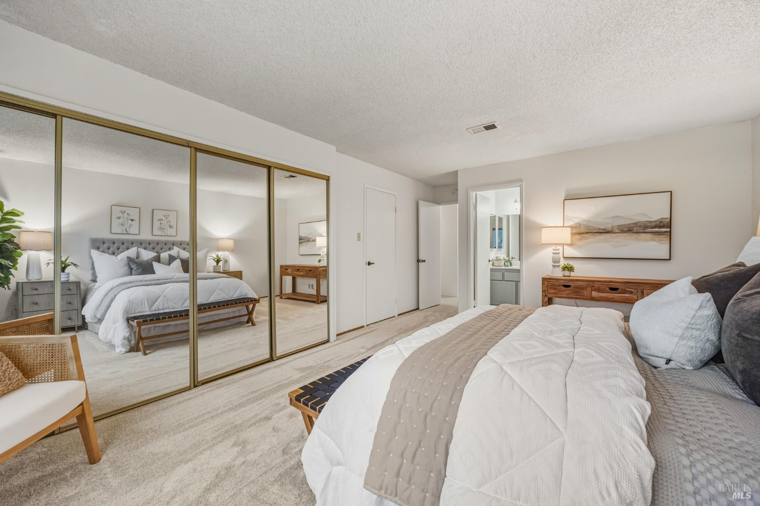 Detail Gallery Image 28 of 51 For 494 Mills Dr, Benicia,  CA 94510 - 4 Beds | 2/1 Baths