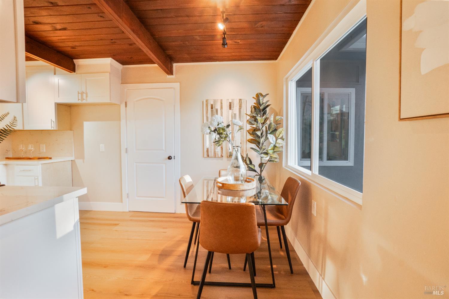 Detail Gallery Image 8 of 29 For Address Is Not Disclosed, San Pablo,  CA 94806 - 3 Beds | 1 Baths