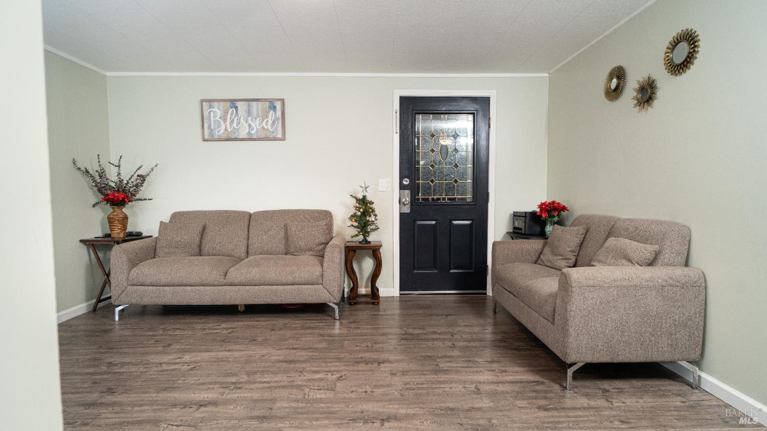 Detail Gallery Image 20 of 53 For 401 Frisbie Ave, Santa Rosa,  CA 95407 - 3 Beds | 2 Baths