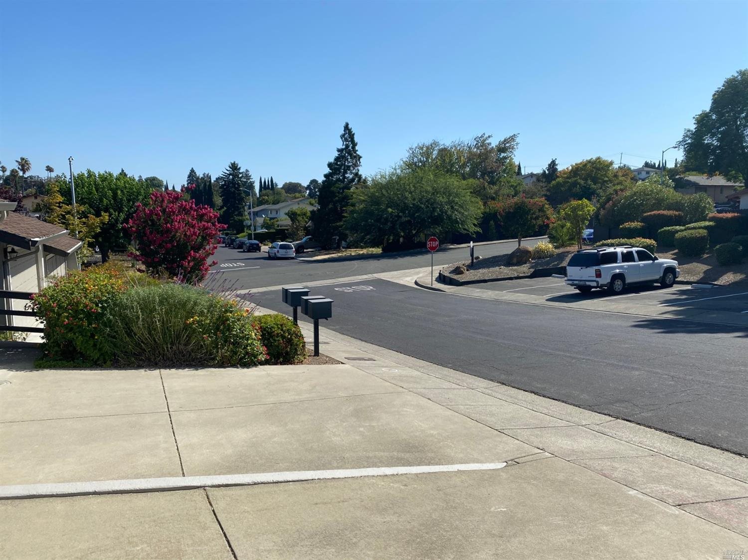 Detail Gallery Image 15 of 15 For 1791 Lindo St, Benicia,  CA 94510 - 2 Beds | 2/1 Baths