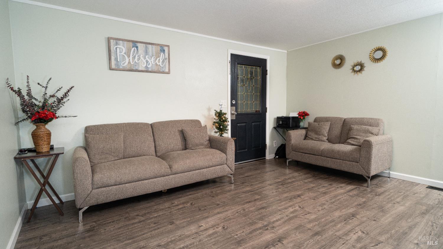 Detail Gallery Image 21 of 53 For 401 Frisbie Ave, Santa Rosa,  CA 95407 - 3 Beds | 2 Baths