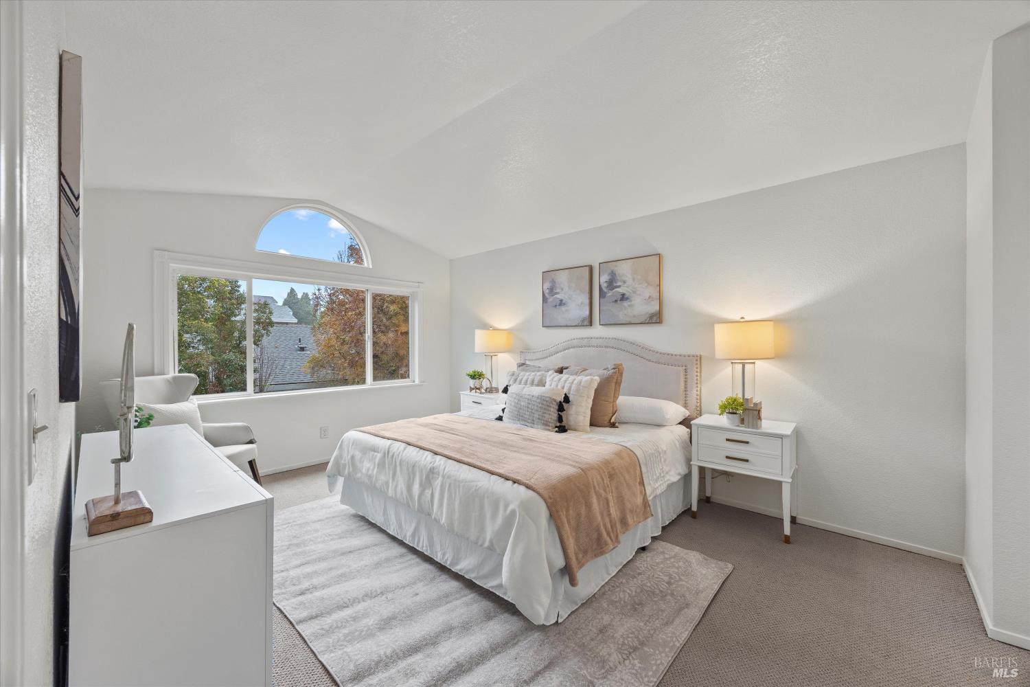 Detail Gallery Image 16 of 28 For 706 Peregrine Way, Vacaville,  CA 95687 - 3 Beds | 2/1 Baths