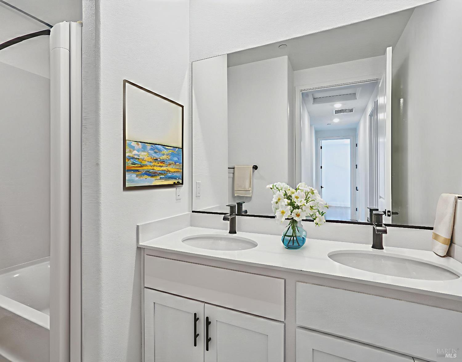 Detail Gallery Image 14 of 35 For 519 Leveler Dr, Vacaville,  CA 95687 - 4 Beds | 3 Baths