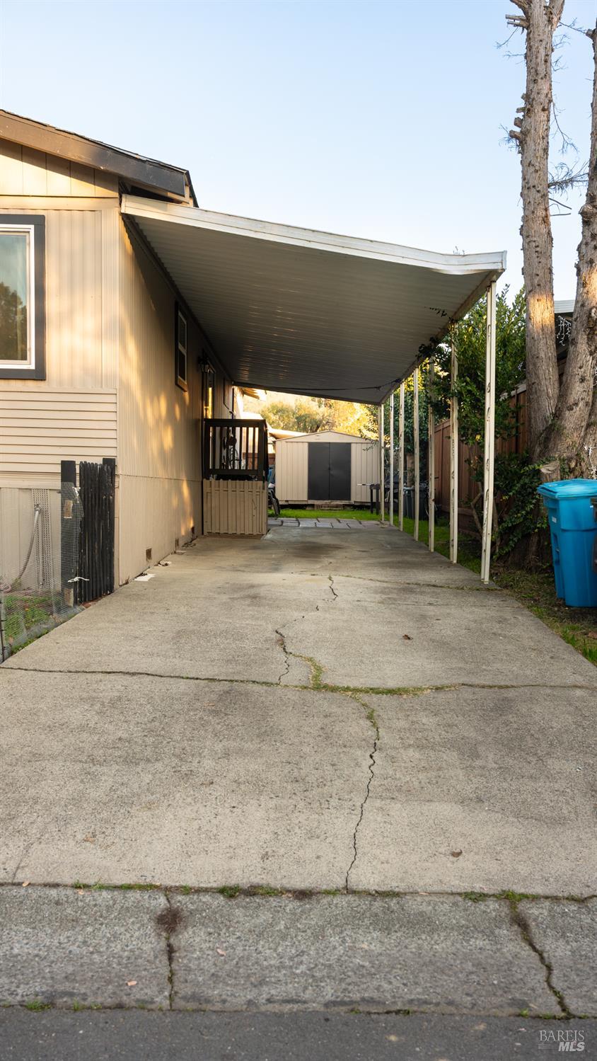 Detail Gallery Image 41 of 53 For 401 Frisbie Ave, Santa Rosa,  CA 95407 - 3 Beds | 2 Baths