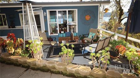 Detail Gallery Image 2 of 37 For 11723 Widgeon Way, Clearlake Oaks,  CA 95423 - 2 Beds | 2 Baths