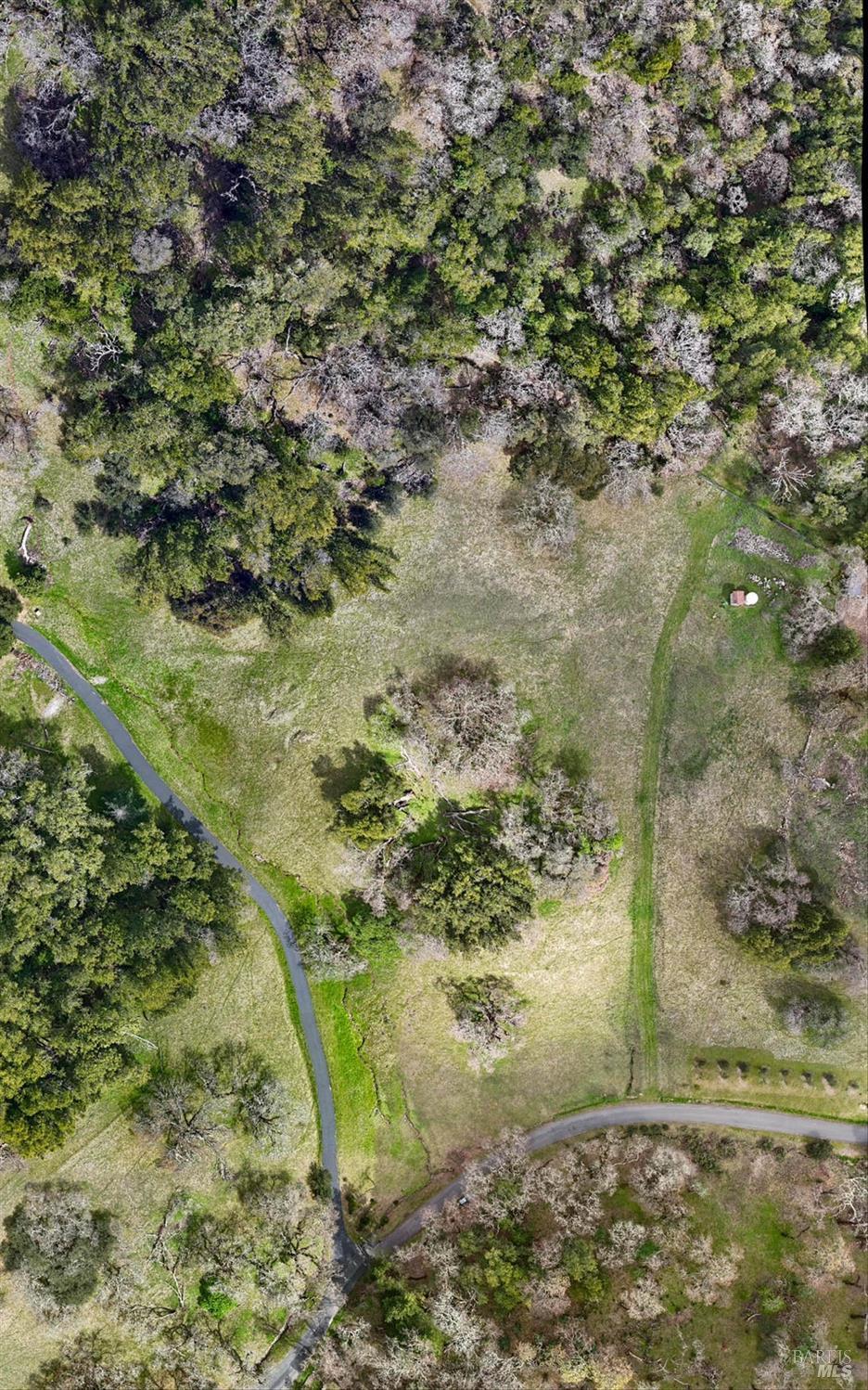 Detail Gallery Image 14 of 19 For 6080 Grove St, Sonoma,  CA 95476 - – Beds | – Baths