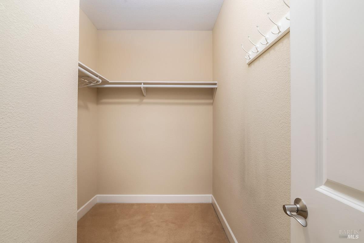 Detail Gallery Image 15 of 23 For 960 1st St, Sonoma,  CA 95476 - 3 Beds | 2/1 Baths