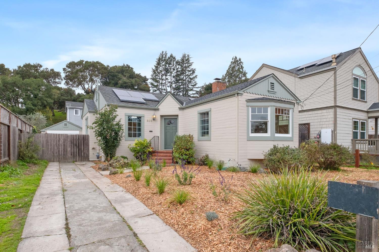 Detail Gallery Image 30 of 43 For 605 Baker St, Petaluma,  CA 94952 - 2 Beds | 1/1 Baths