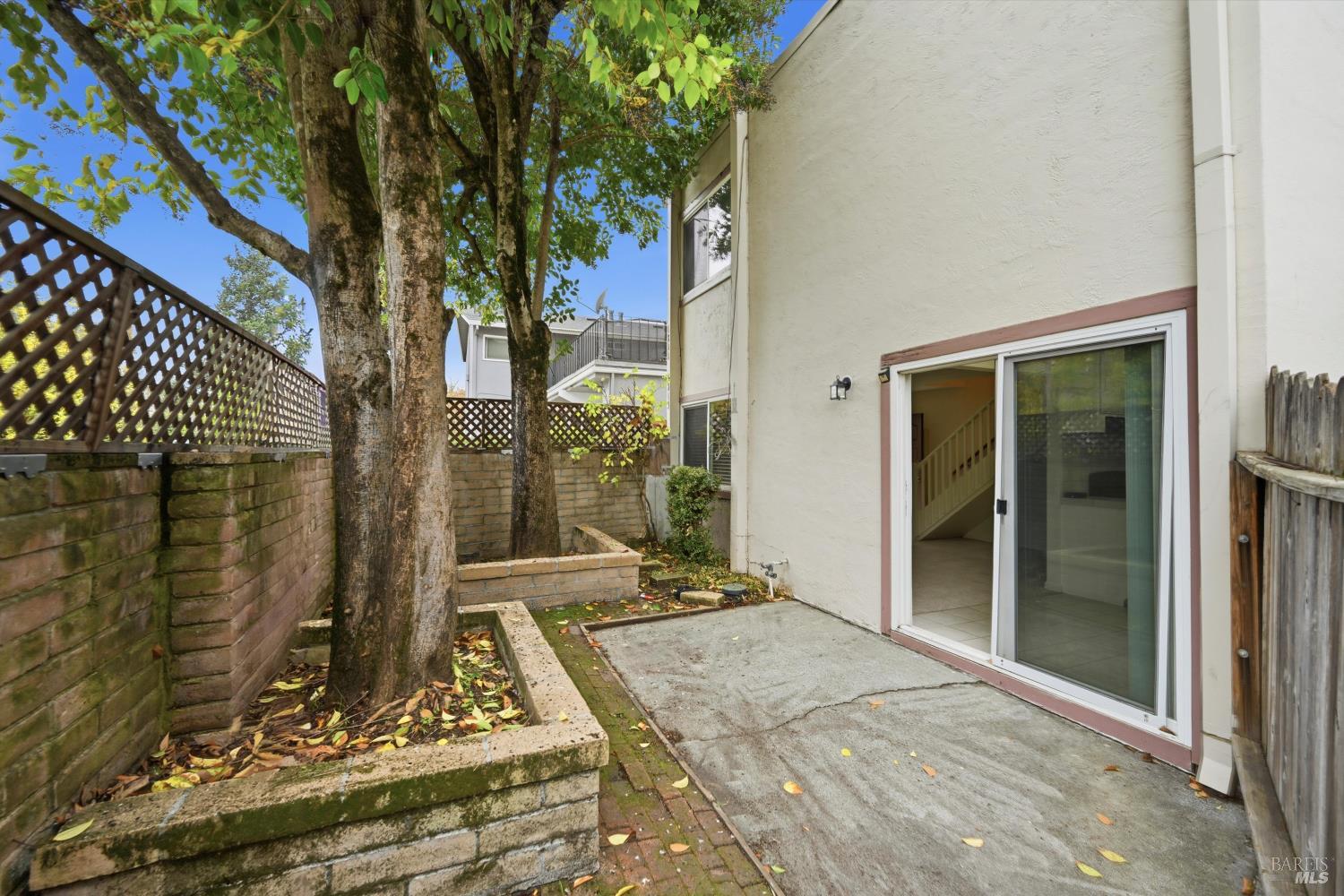 Detail Gallery Image 19 of 27 For 1213 Fair Oaks Ave, Santa Rosa,  CA 95404 - – Beds | – Baths