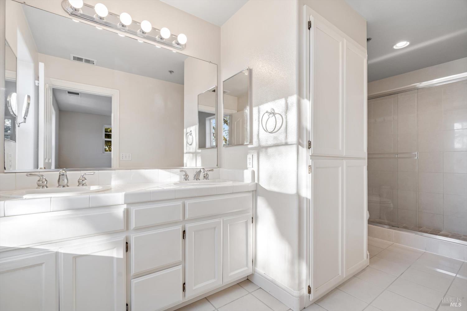 Detail Gallery Image 20 of 28 For 772 Mcclelland Dr, Windsor,  CA 95492 - 3 Beds | 2/1 Baths