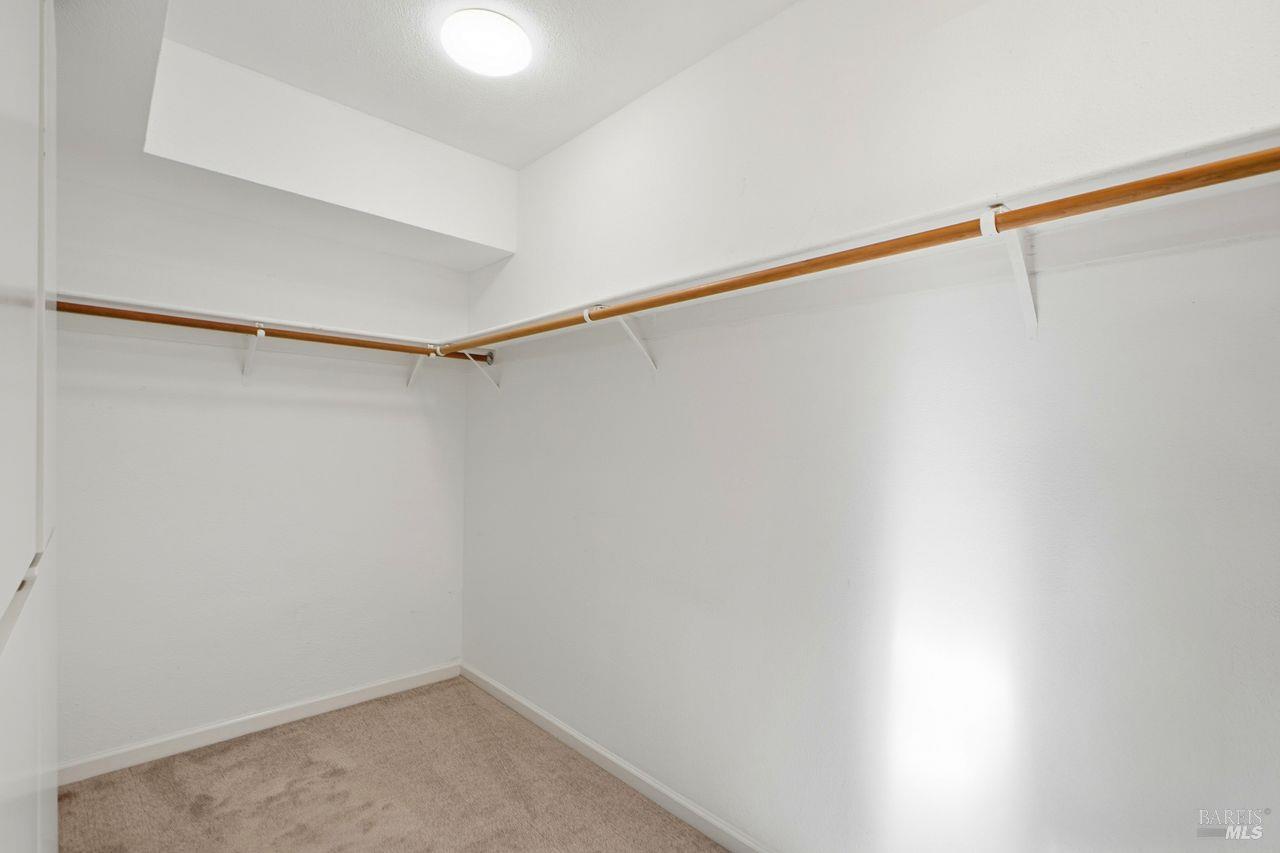 Detail Gallery Image 25 of 34 For 2125 Stonefield Ln, Santa Rosa,  CA 95403 - 2 Beds | 2/1 Baths