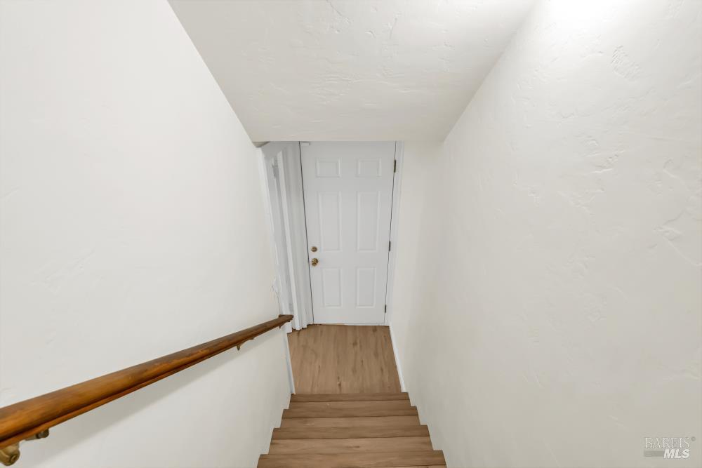 Detail Gallery Image 13 of 34 For 2525 Alameda St, Vallejo,  CA 94590 - 2 Beds | 1 Baths