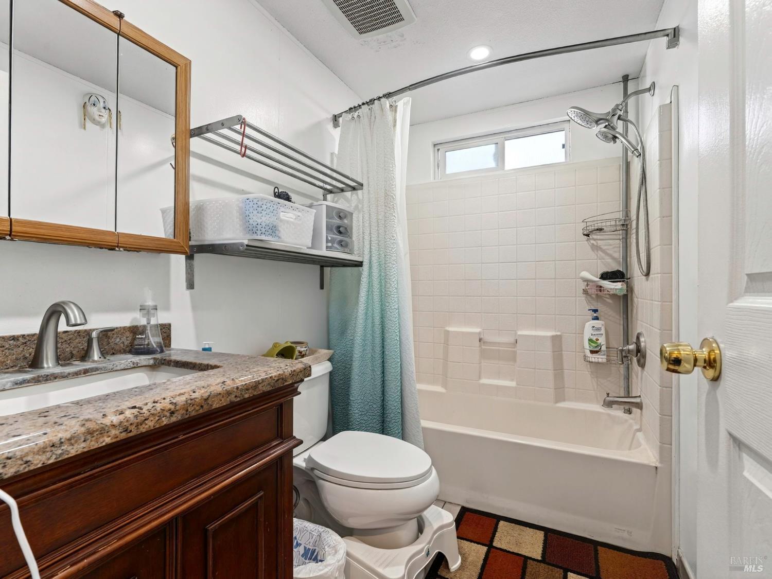 Detail Gallery Image 31 of 35 For 2963 Santa Rosa Ave C6, Santa Rosa,  CA 95407 - 3 Beds | 2 Baths